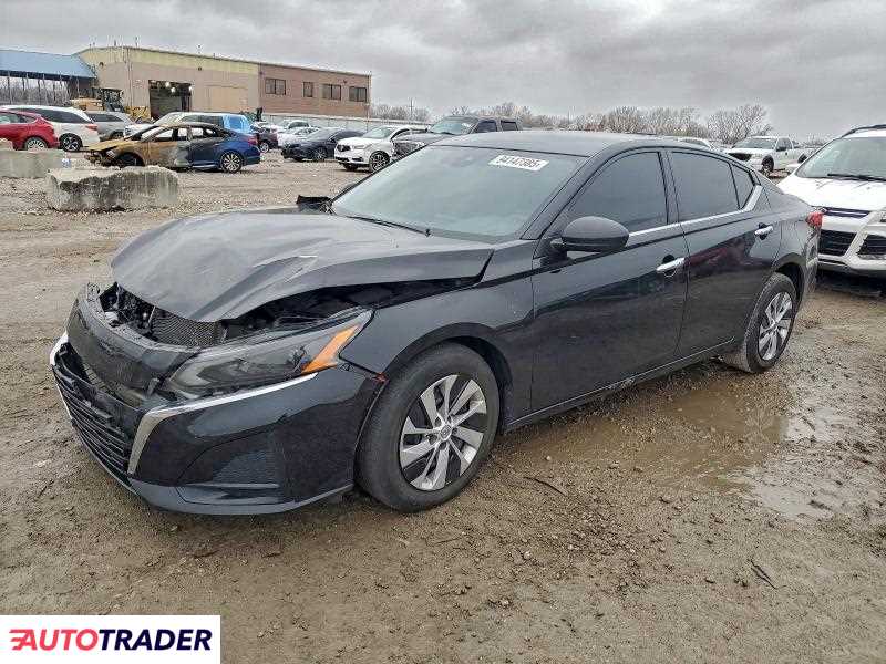 Nissan Altima 2024 2