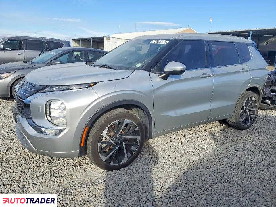 Mitsubishi Outlander 2022 2