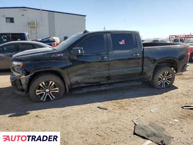 Chevrolet Silverado 5.0 benzyna 2019r. (TUCSON)