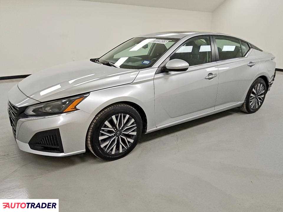 Nissan Altima 2023 2