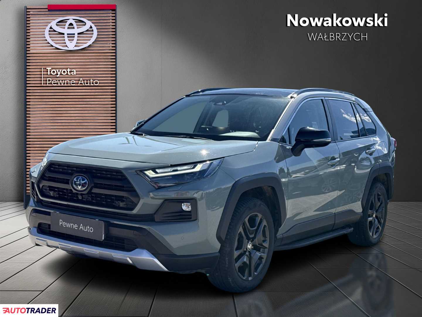 Toyota RAV 4 2023 2.5 222 KM