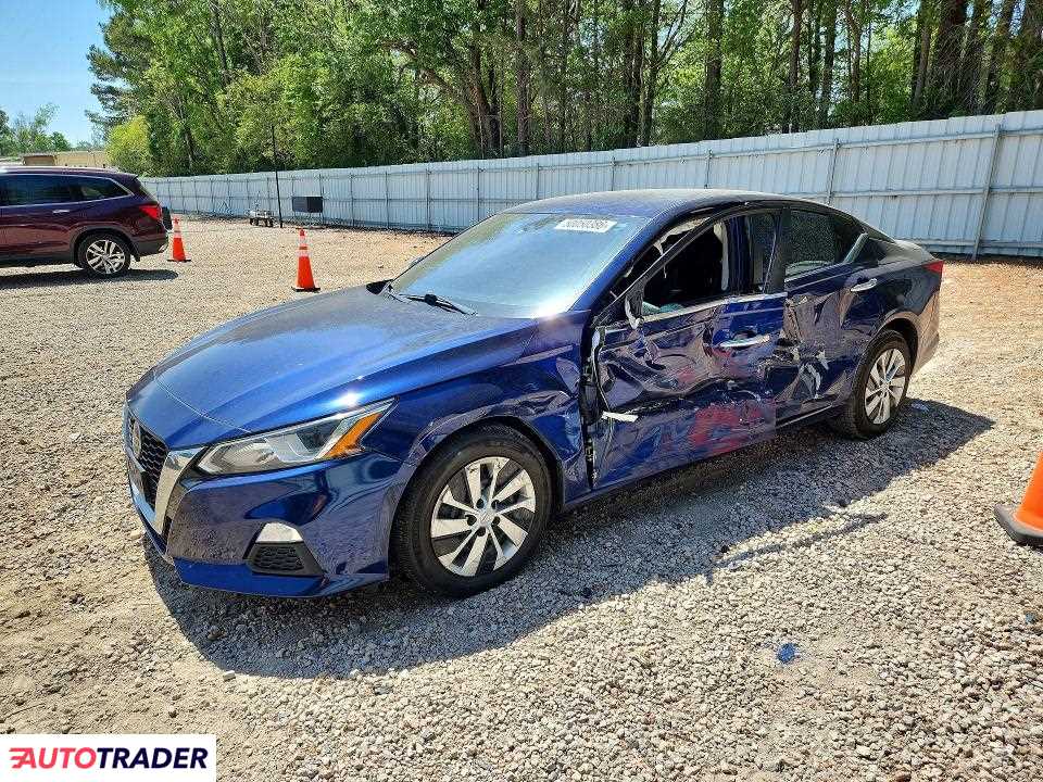 Nissan Altima 2021 2