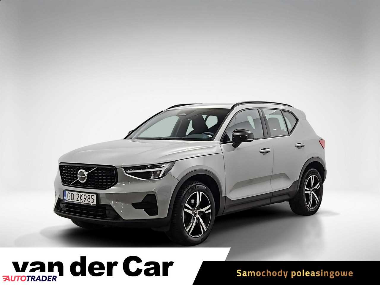 Volvo XC40 2023 2.0 163 KM