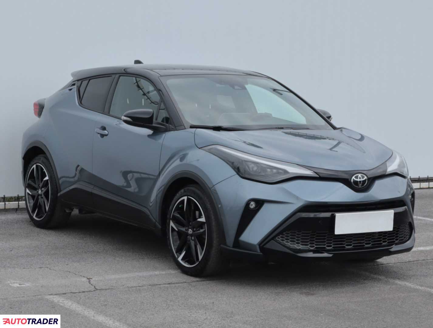 Toyota C-HR 2022 1.8 120 KM