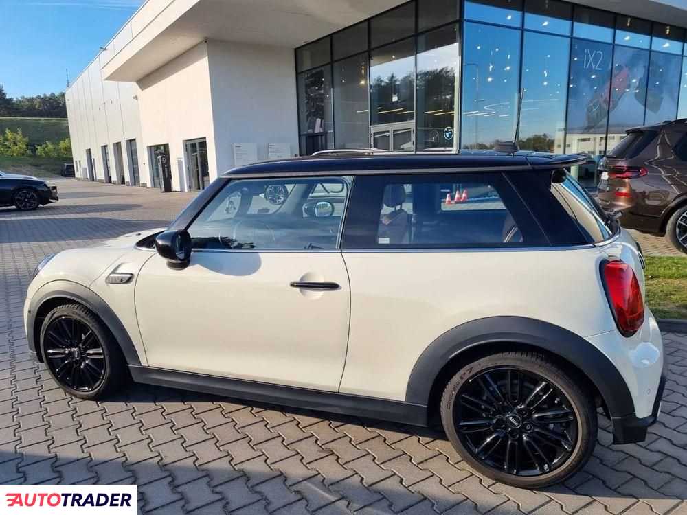 Mini Cooper S 2021 2.0 178 KM