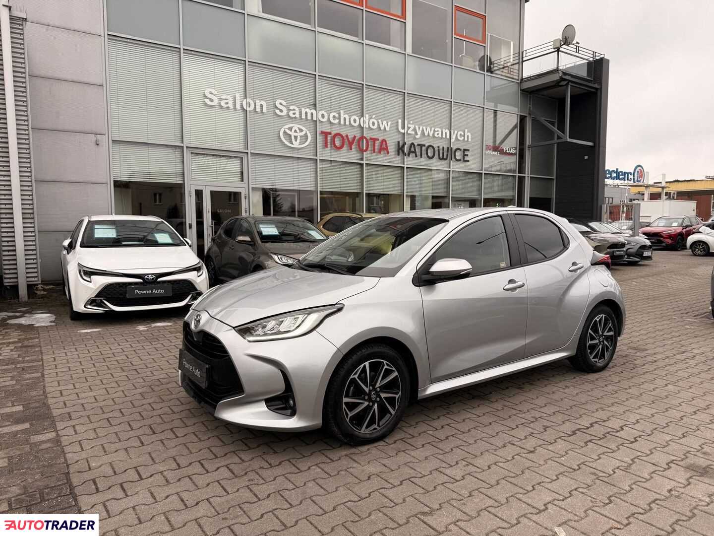 Toyota Yaris 2023 1.5 125 KM