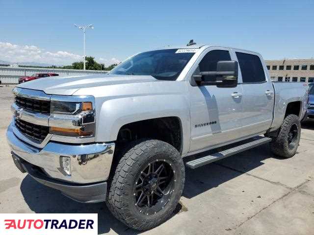 Chevrolet Silverado 2018 5