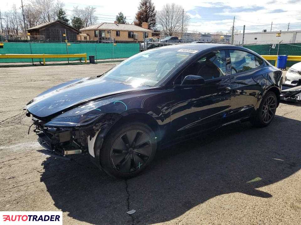 Tesla Model 3 2026