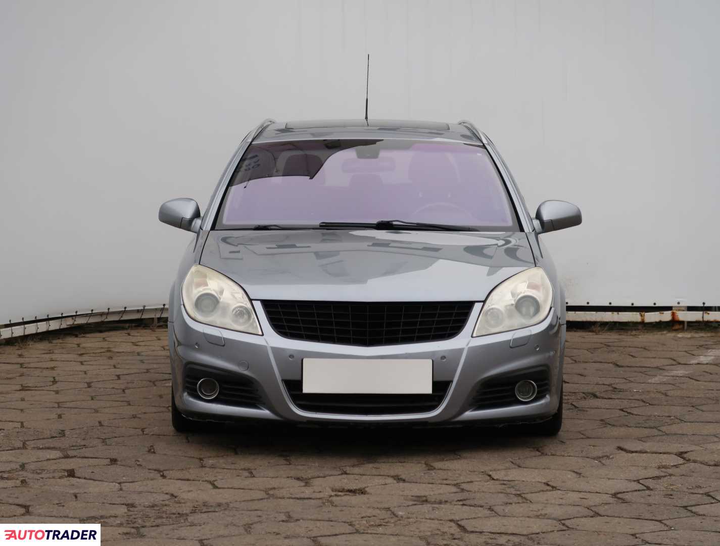 Opel Signum 2005 2.8 226 KM