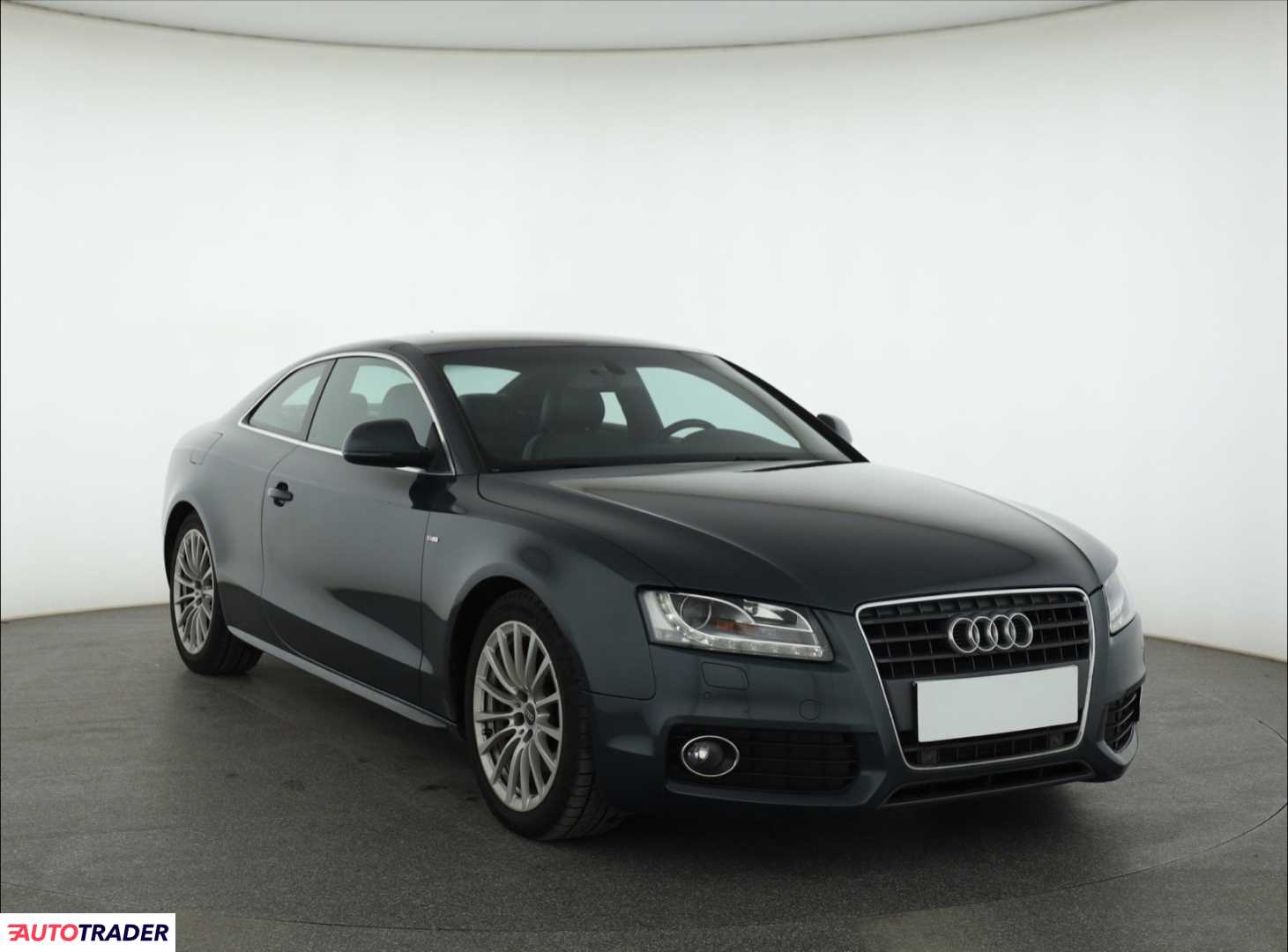 Audi A5 2009 2.7 187 KM