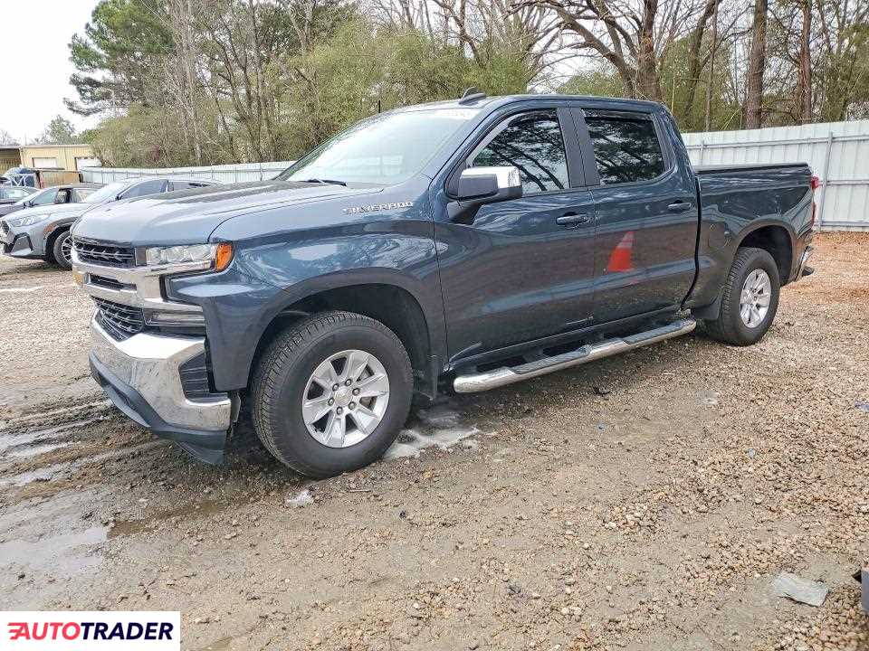 Chevrolet Silverado 2020 5