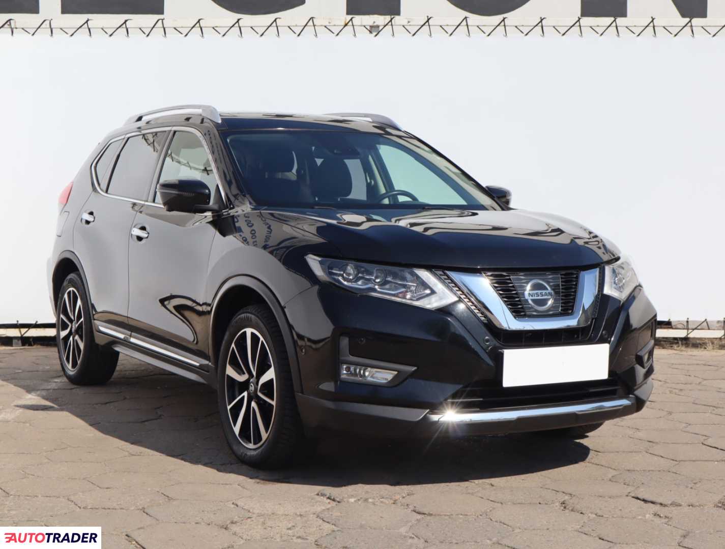 Nissan X-Trail 2018 1.6 160 KM