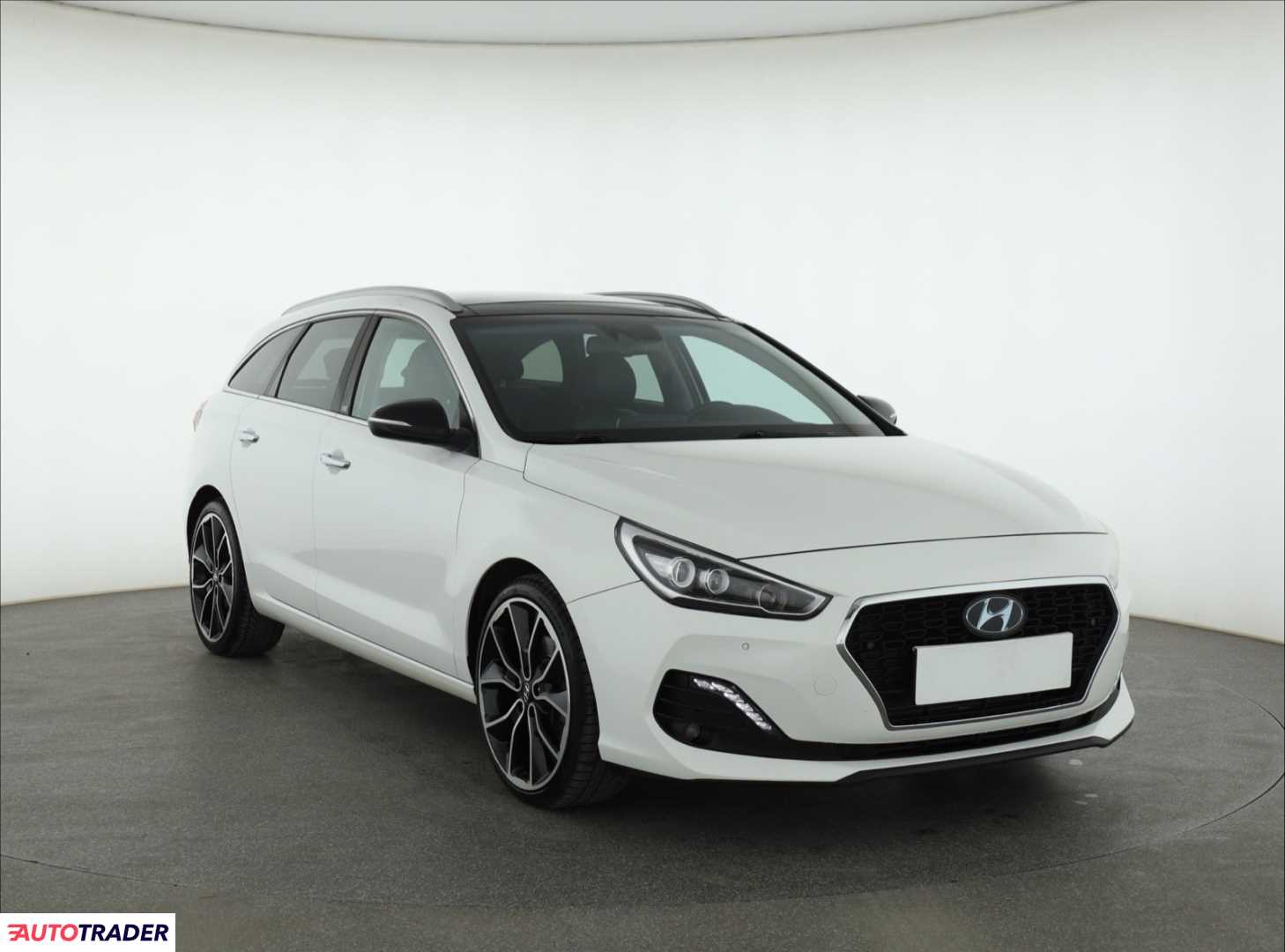 Hyundai i30 2019 1.6 134 KM