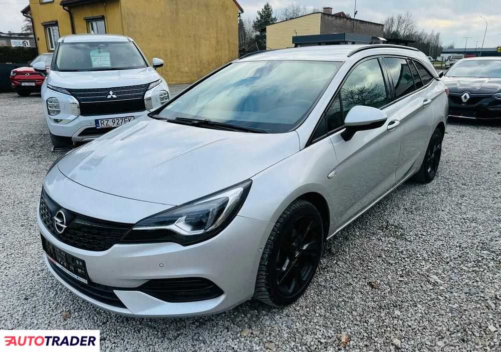 Opel Astra 2020 1.5 122 KM