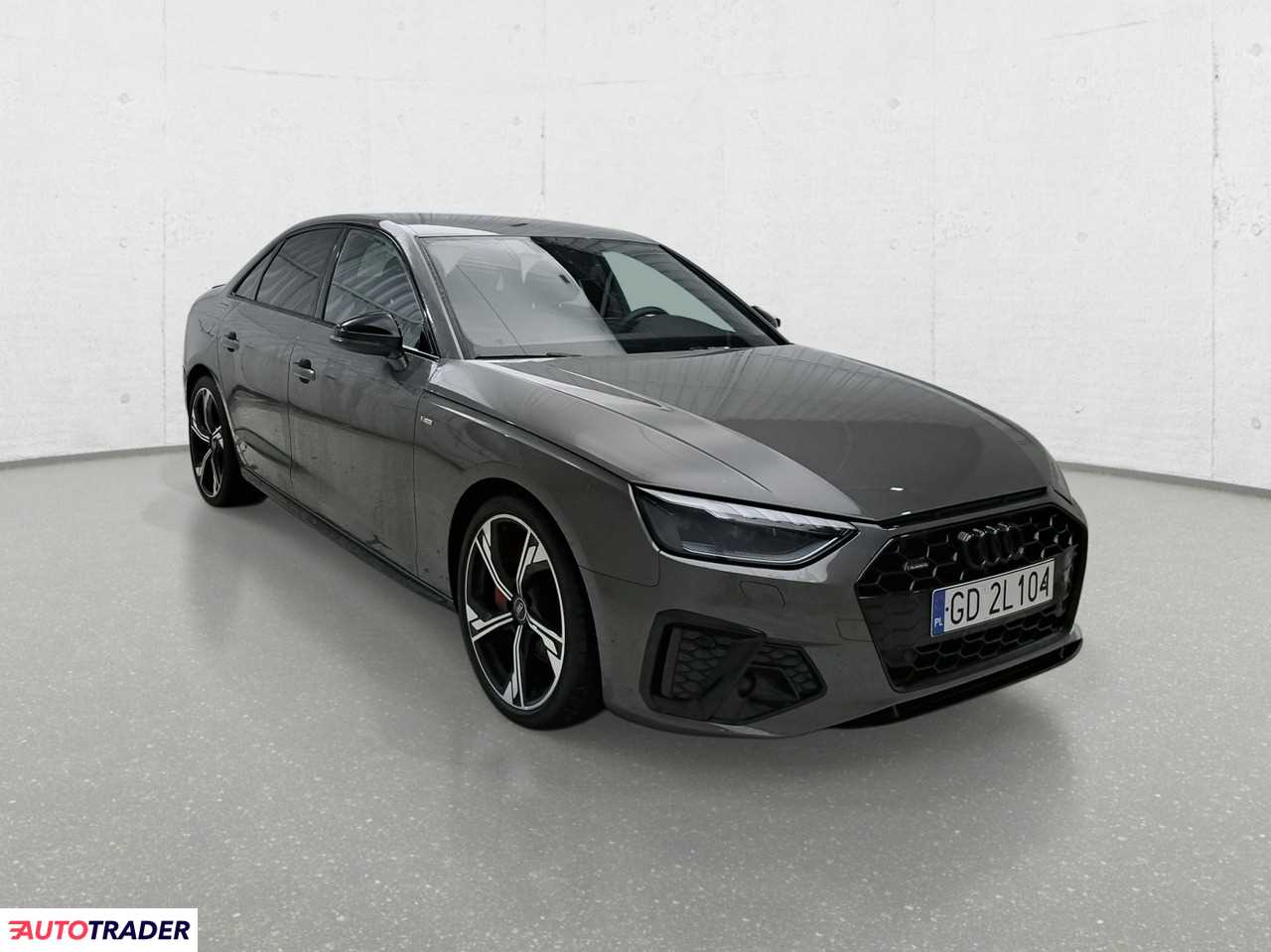 Audi A4 2023 2.0 204 KM