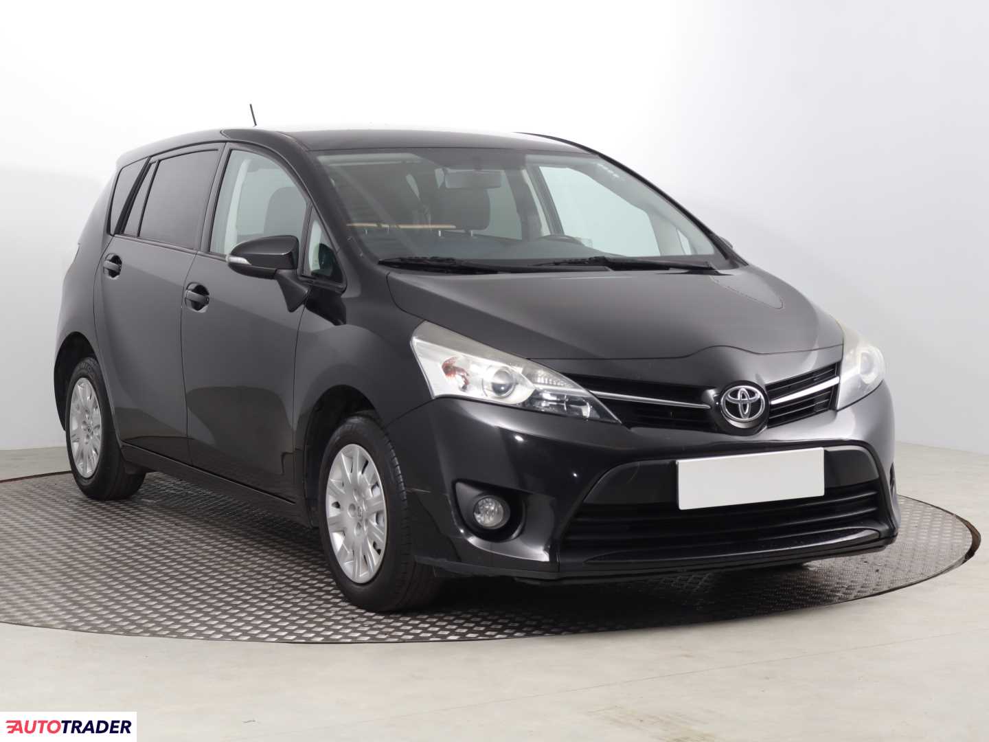 Toyota Verso 2014 1.6 130 KM Toyota Verso 2014 1.6 130 KM