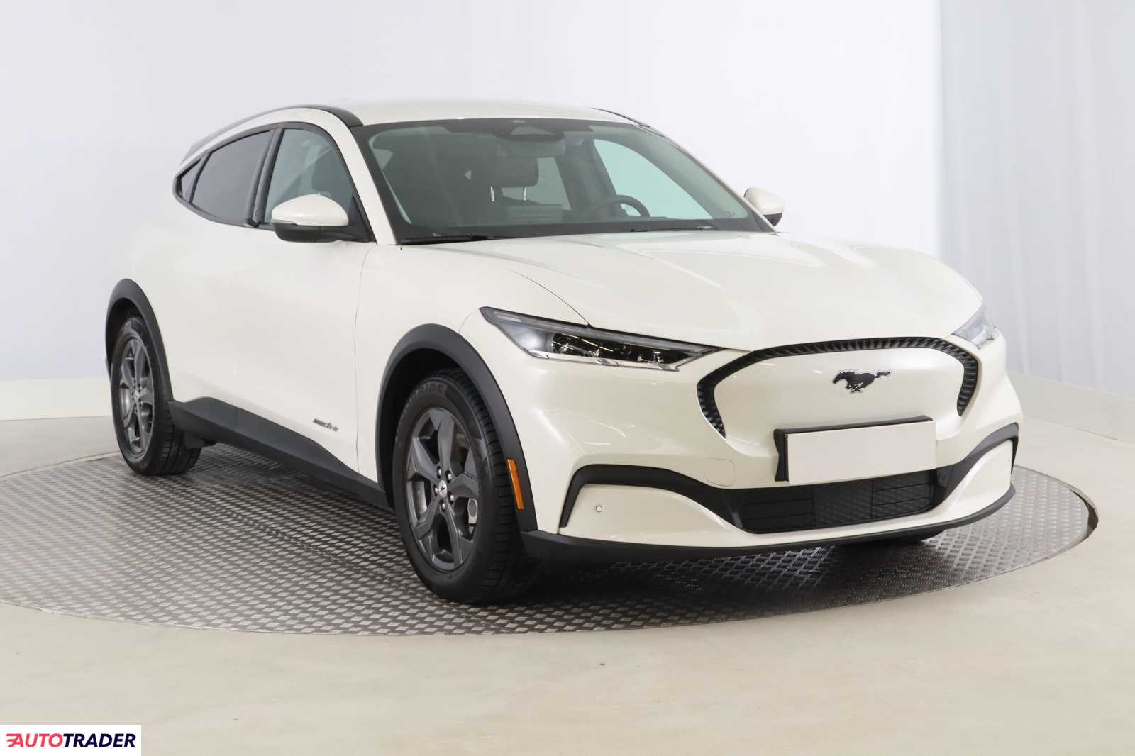 Ford Mustang 2021 296 KM