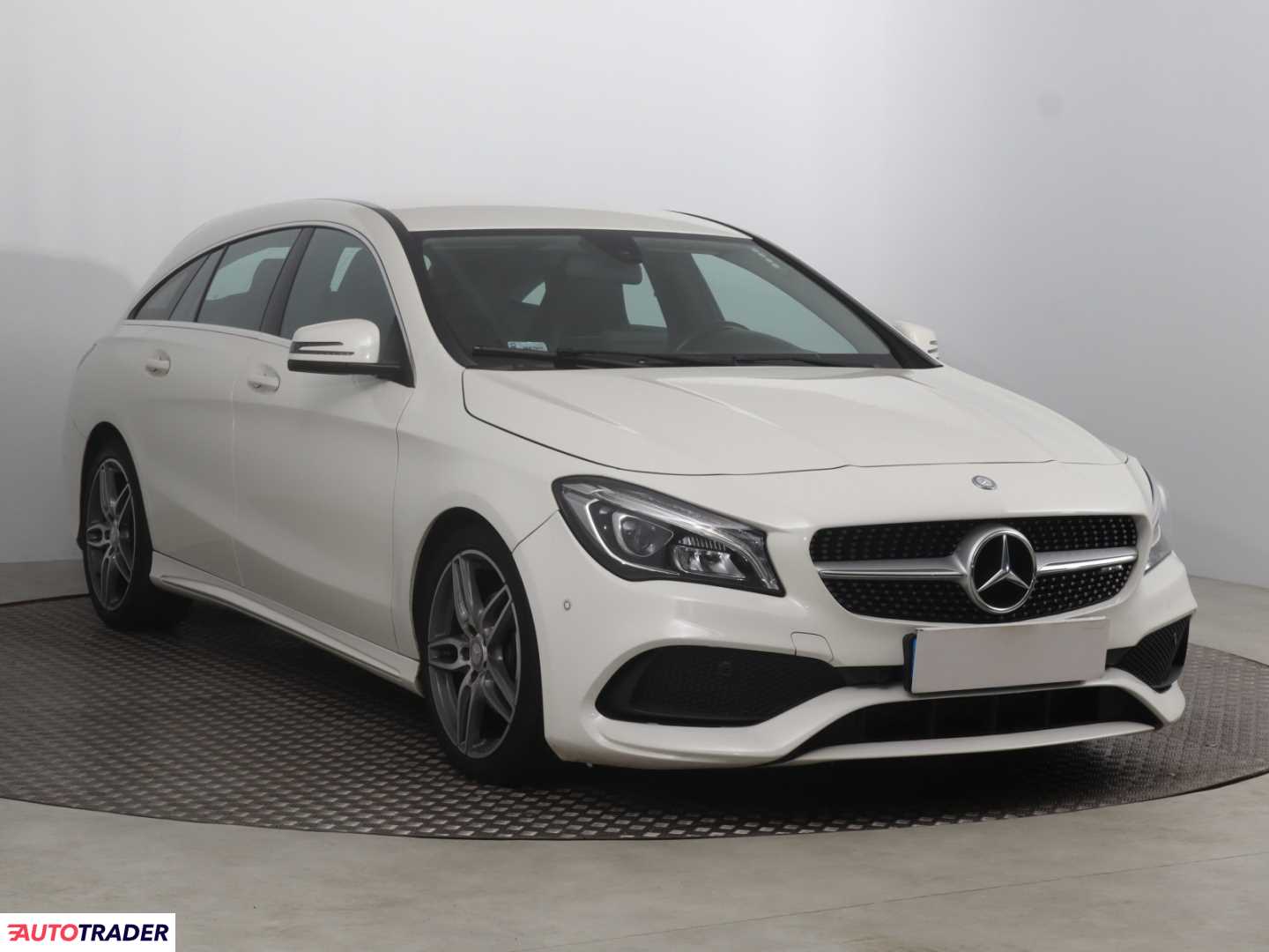 Mercedes Pozostałe 2017 1.6 154 KM Mercedes Pozostałe 2017 1.6 154 KM