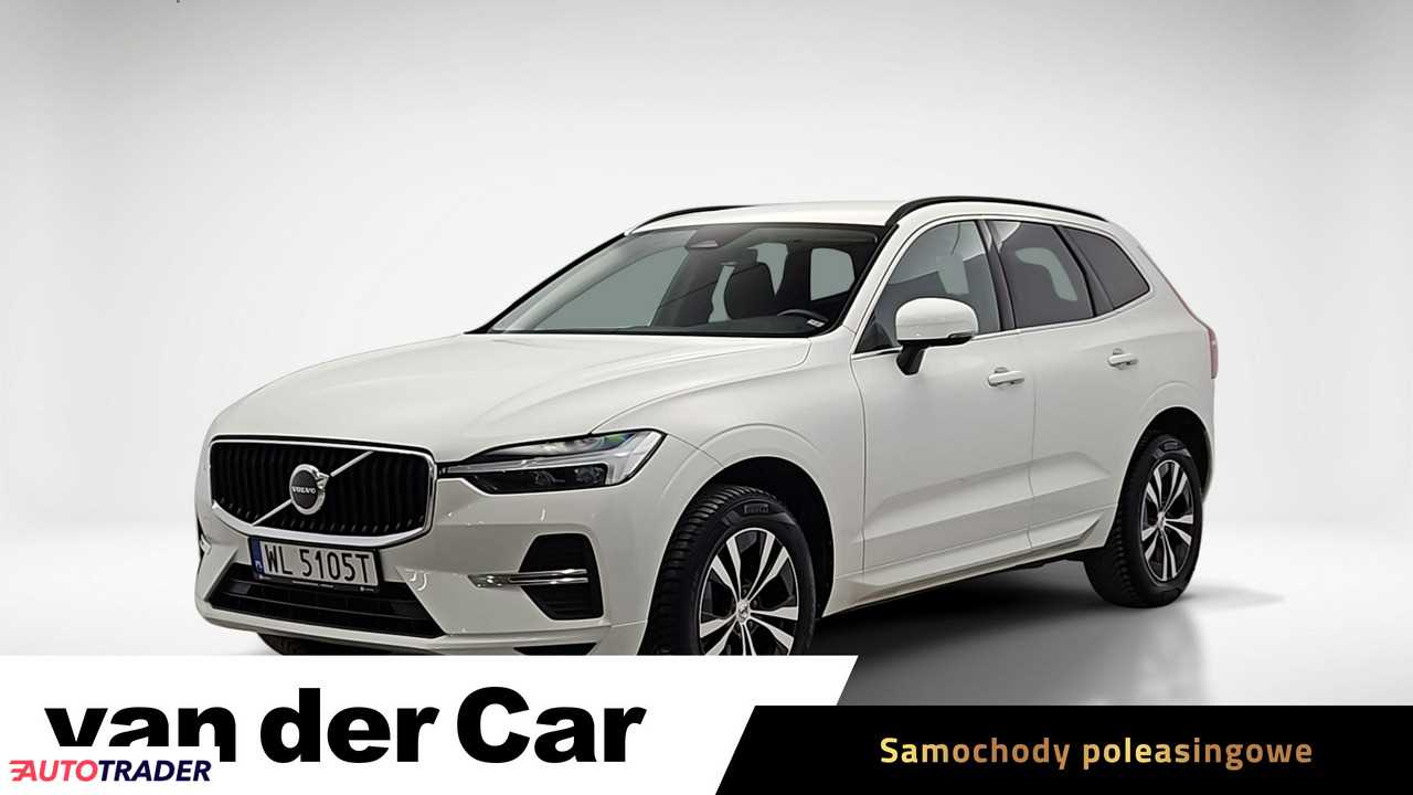 Volvo XC60 2022 2.0 197 KM