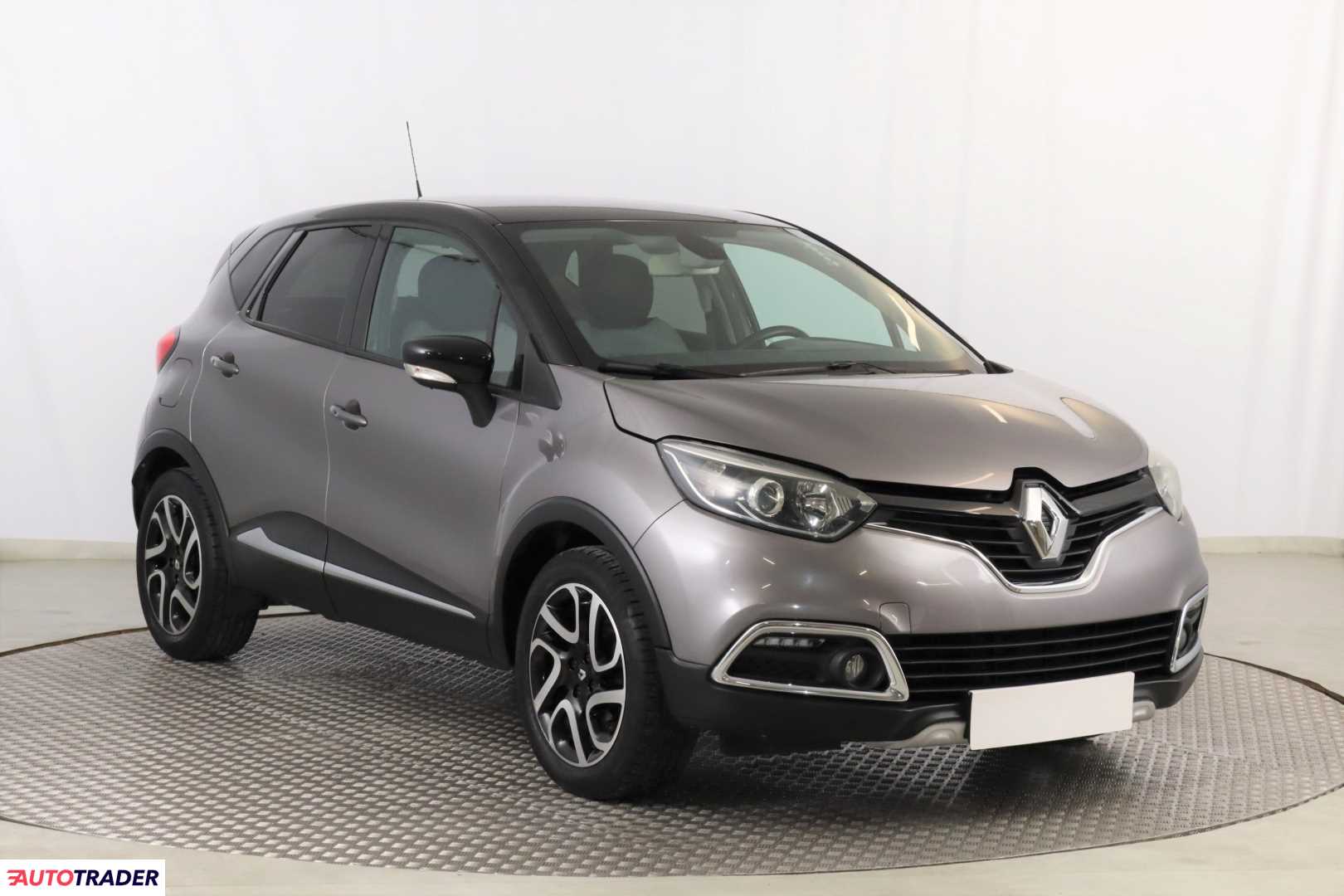 Renault Captur 2015 0.9 88 KM