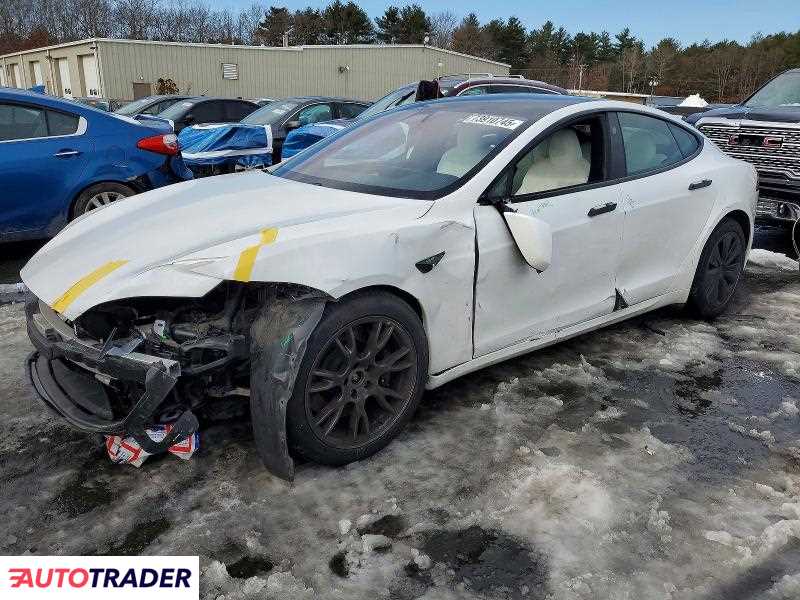 Tesla Model S 2022