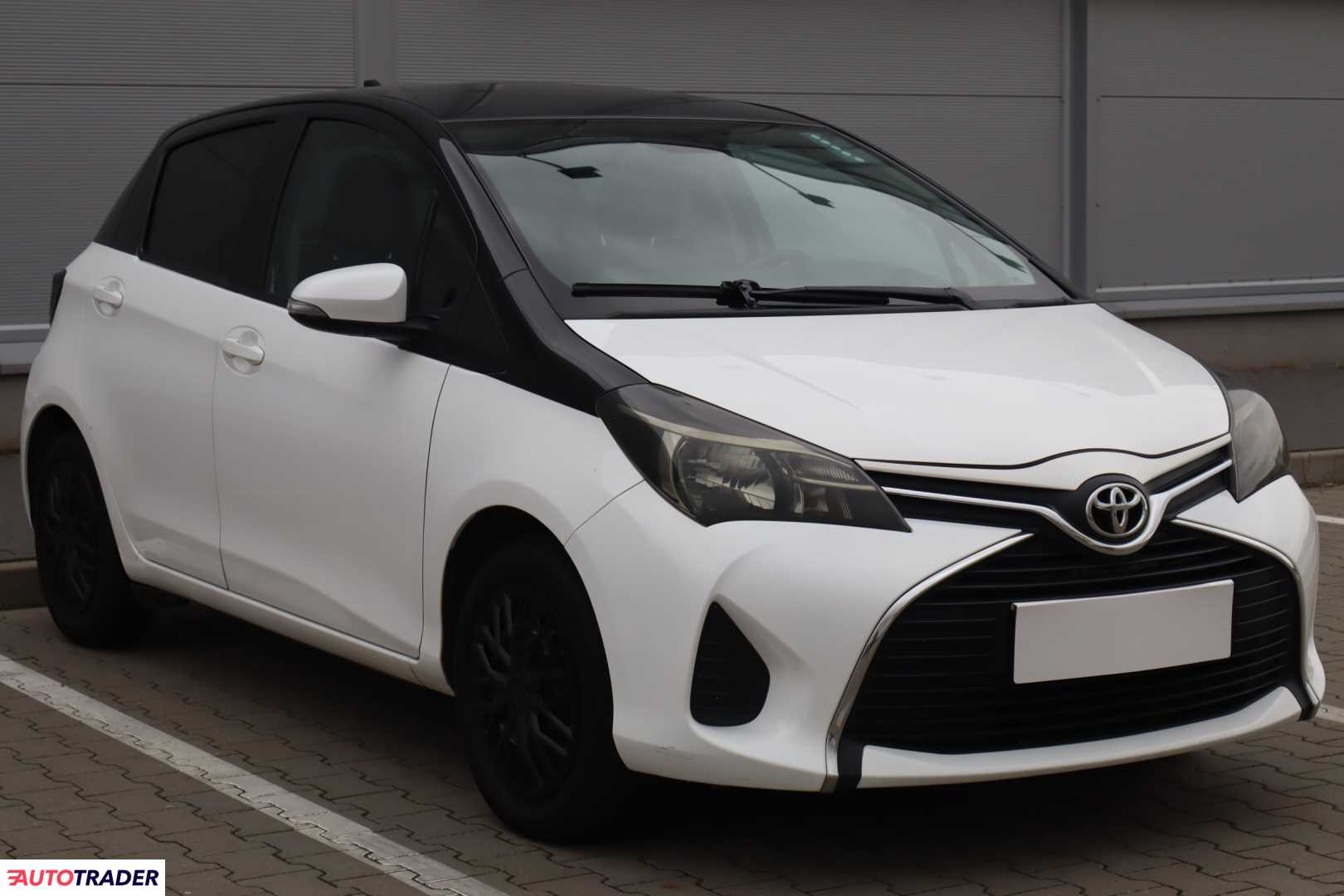 Toyota Yaris 2016 1.0 68 KM