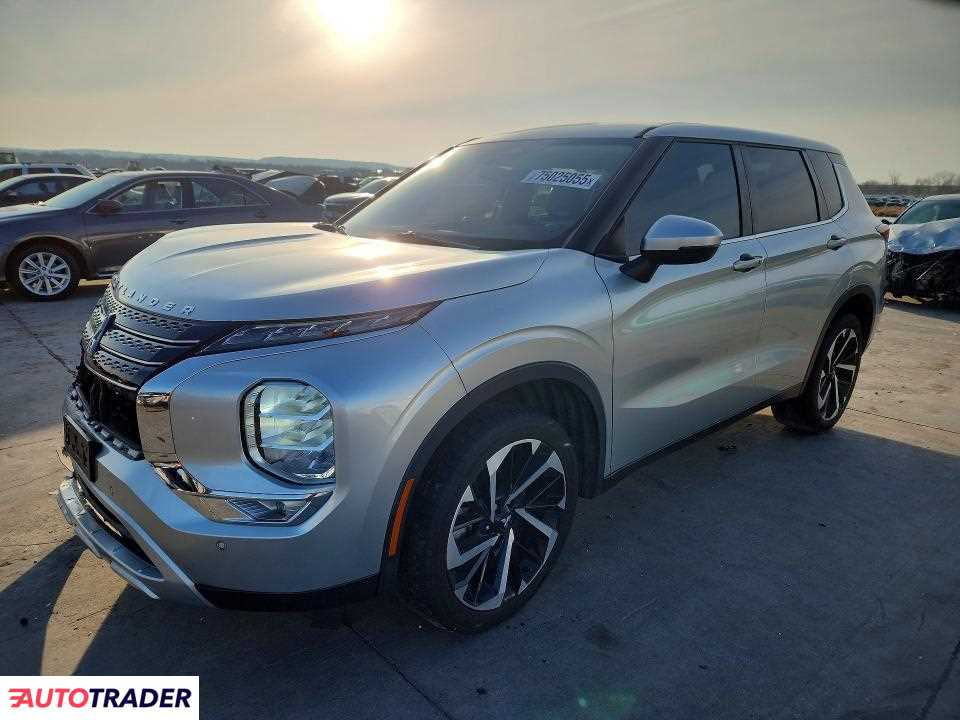 Mitsubishi Outlander 2022 2