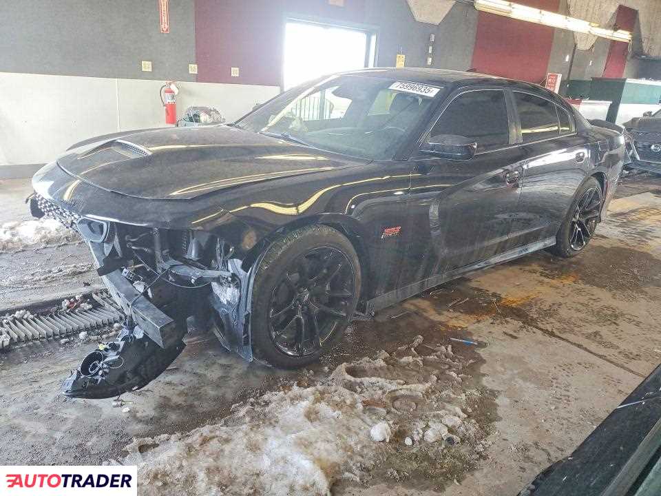 Dodge Charger 2020 6