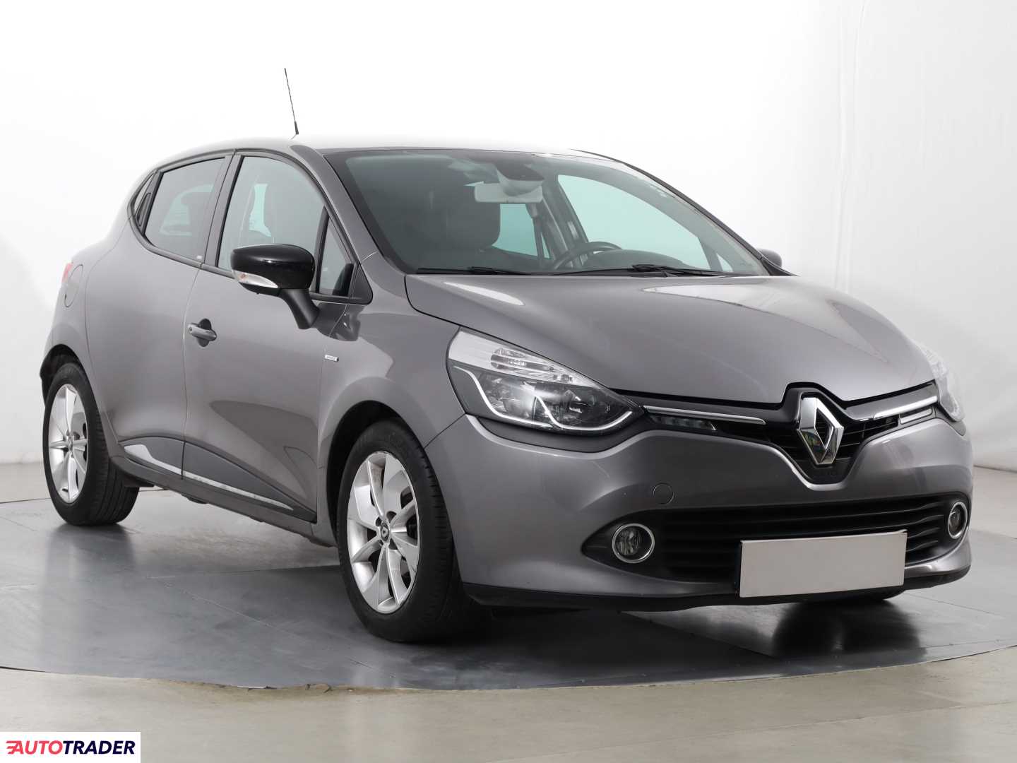 Renault Clio 2015 1.1 118 KM