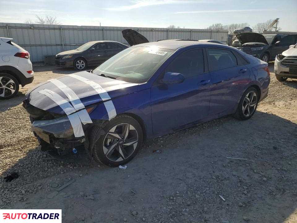Hyundai Elantra 2023 2