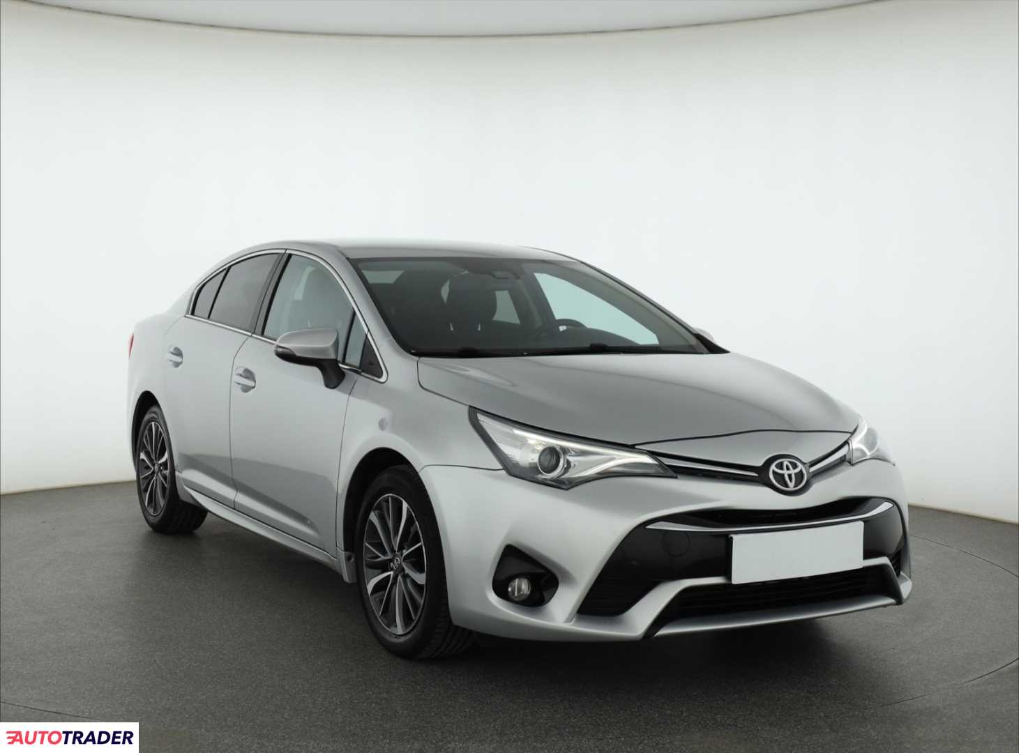 Toyota Avensis 2017 2.0 140 KM