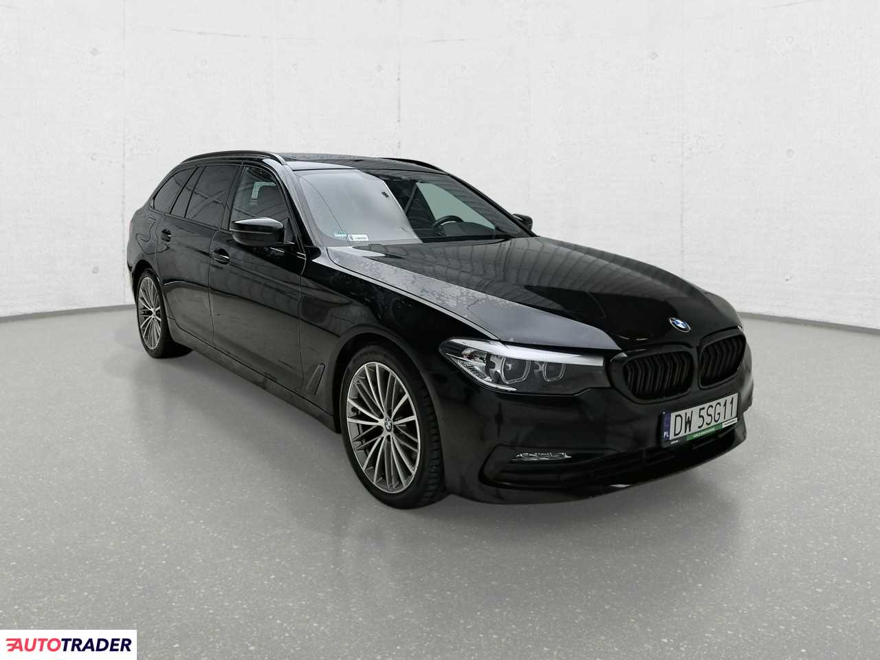 BMW 520 2017 2.0 190 KM BMW 520 2017 2.0 190 KM