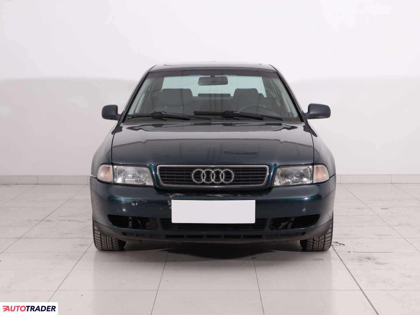 Audi A4 1995 1.6 99 KM