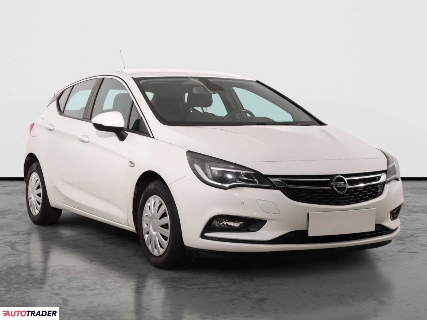 Opel Astra 2018 1.4 123 KM