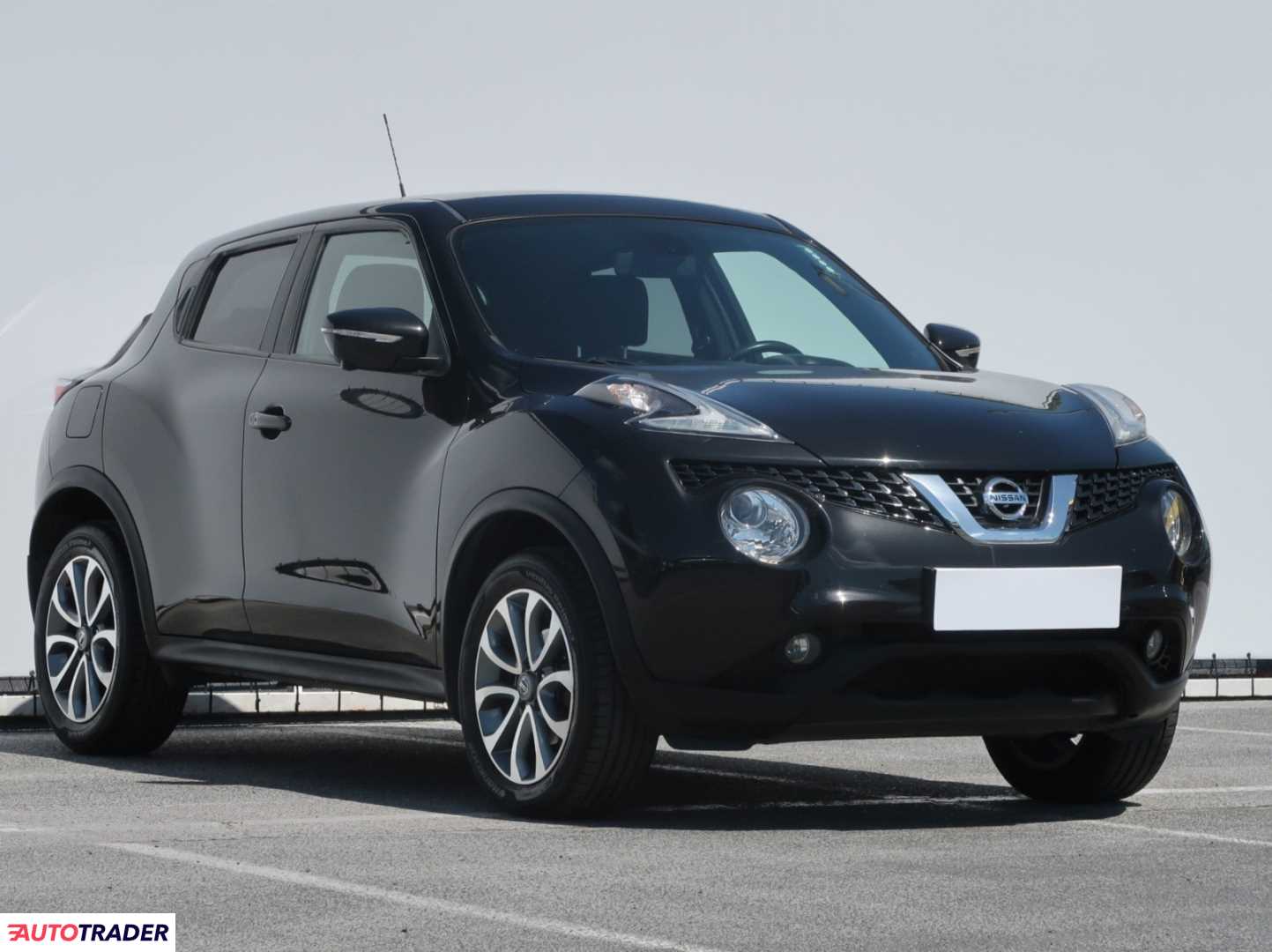 Nissan Juke 2016 1.6 115 KM Nissan Juke 2016 1.6 115 KM