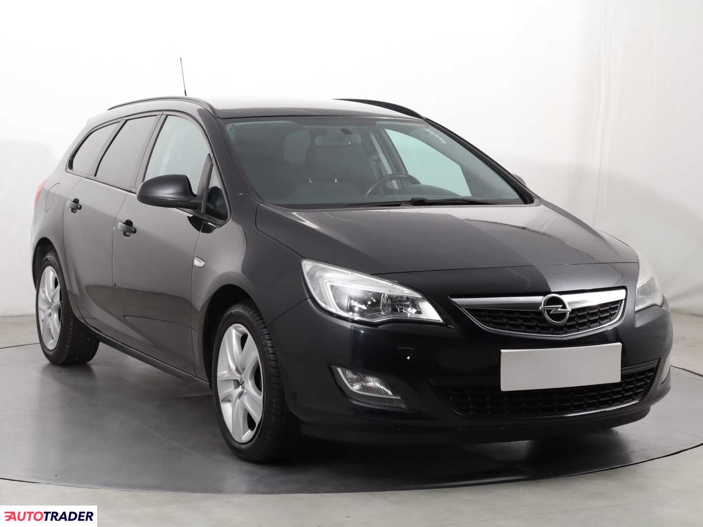 Opel Astra 2012 1.7 108 KM Opel Astra 2012 1.7 108 KM