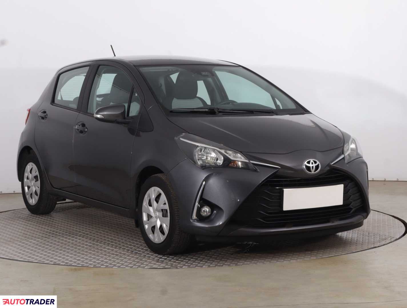 Toyota Yaris 2018 1.0 71 KM
