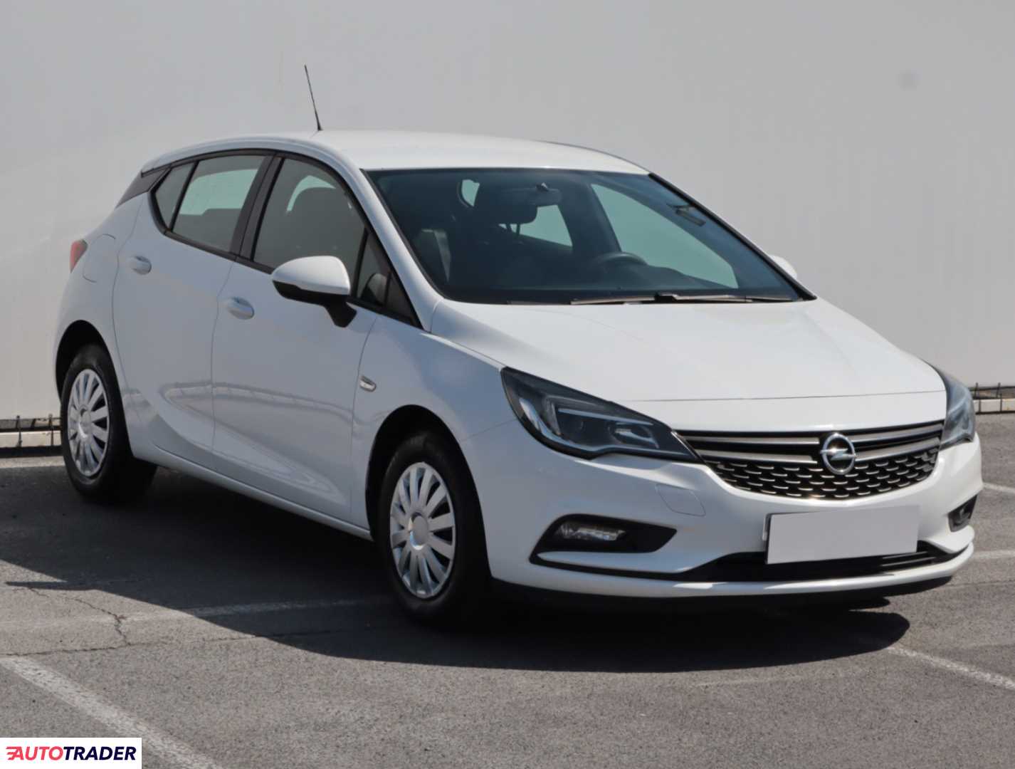 Opel Astra 2016 1.4 99 KM