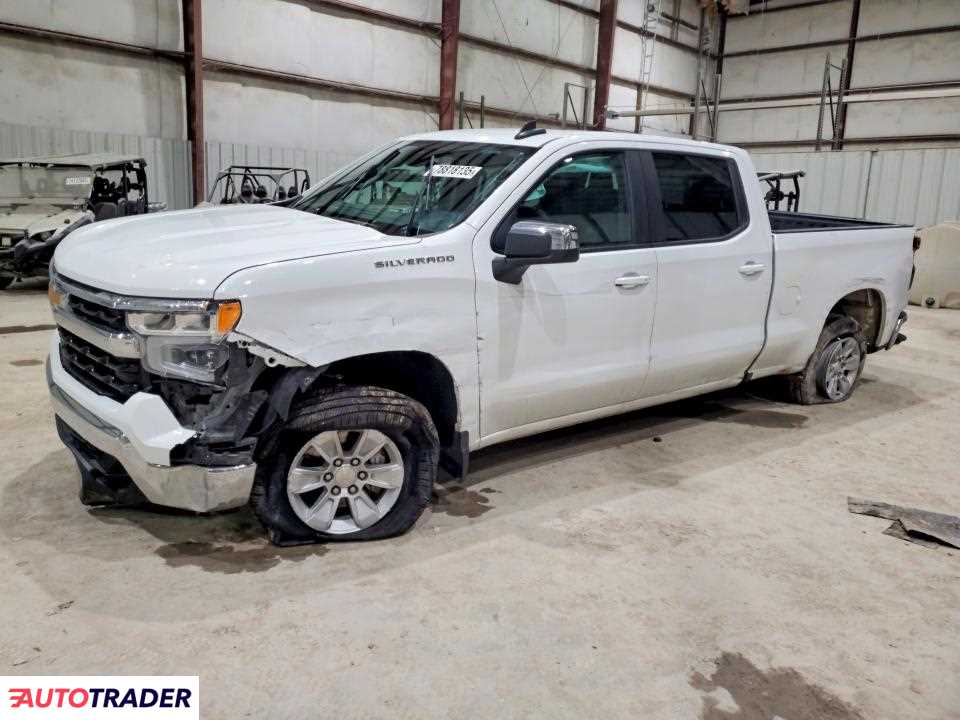 Chevrolet Silverado 2022 2