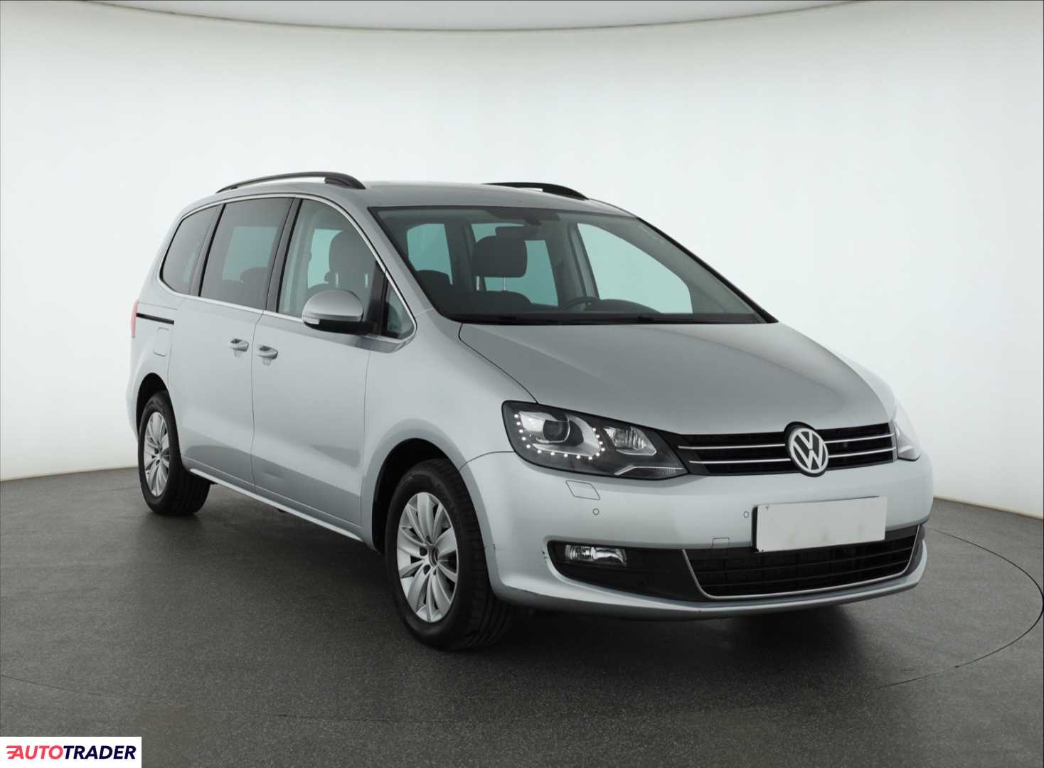 Volkswagen Sharan 2016 2.0 147 KM Volkswagen Sharan 2016 2.0 147 KM