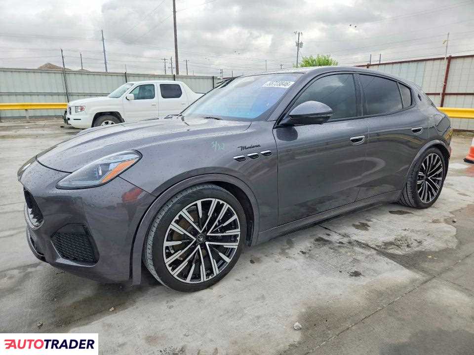Maserati Pozostałe 2023 2