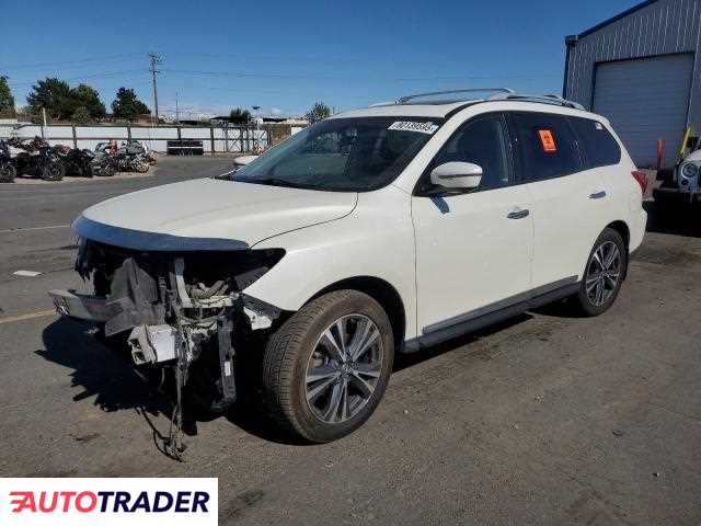 Nissan Pathfinder 2019 3
