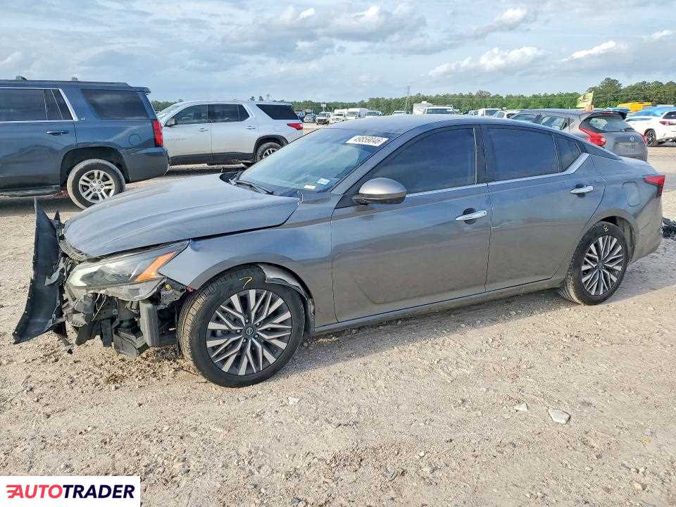 Nissan Altima 2023 2