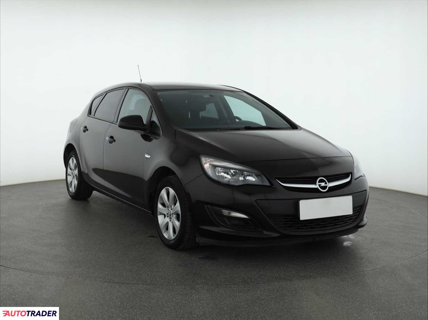 Opel Astra 2014 1.4 118 KM