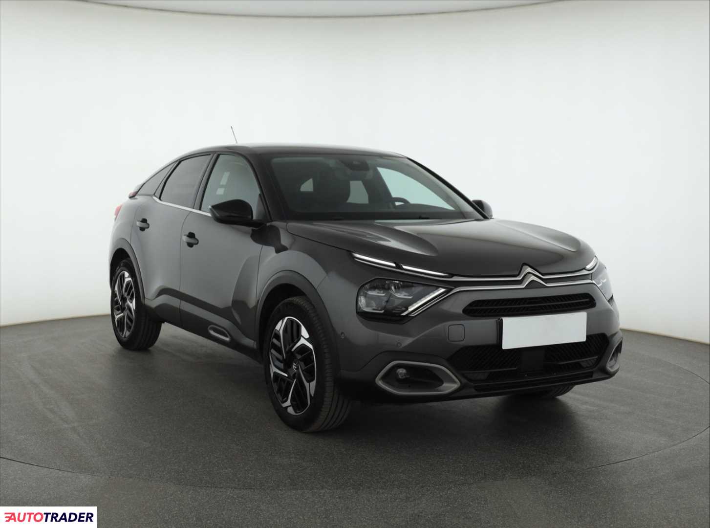 Citroen C4 2022 1.2 128 KM