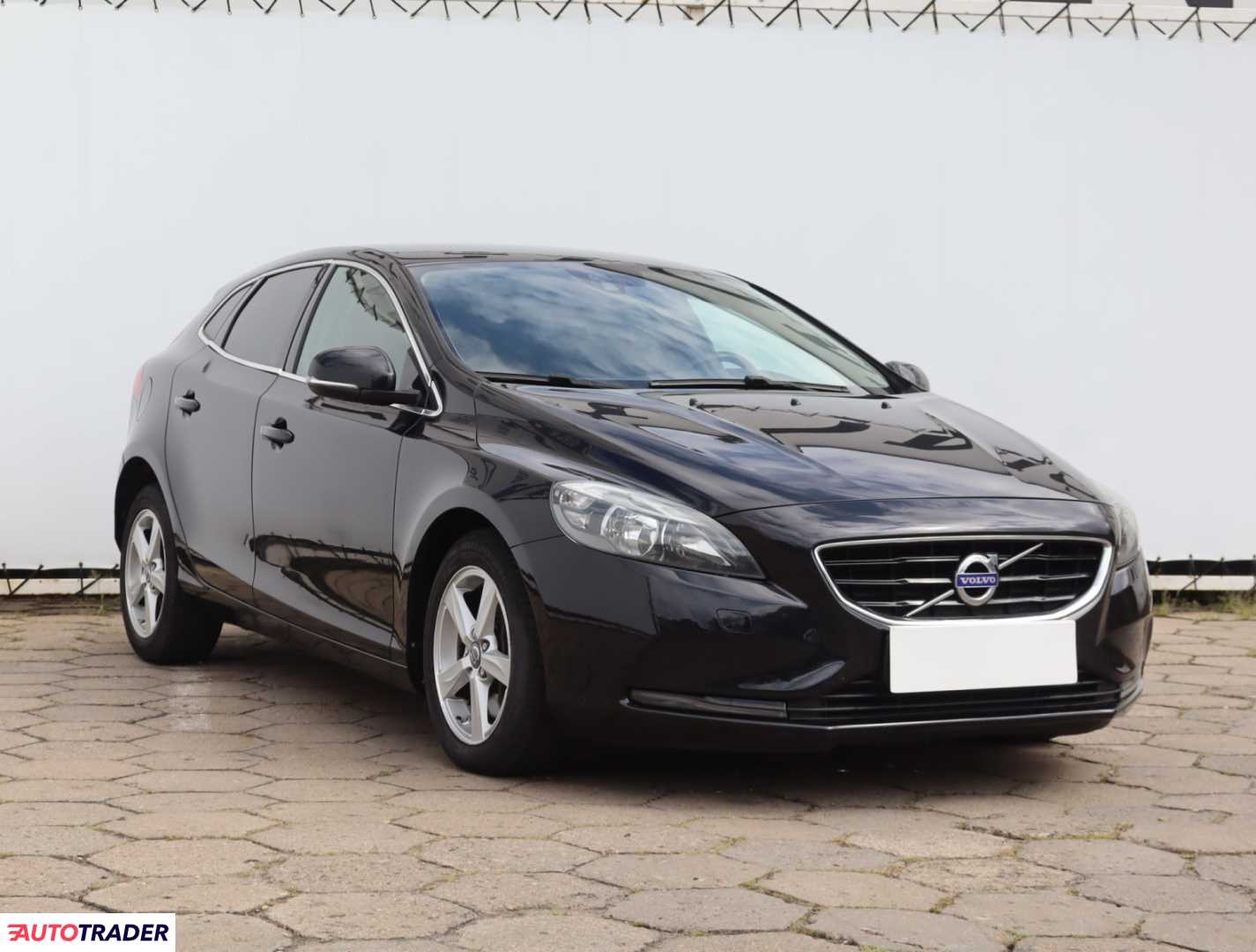 Volvo V40 2014 2.0 187 KM Volvo V40 2014 2.0 187 KM