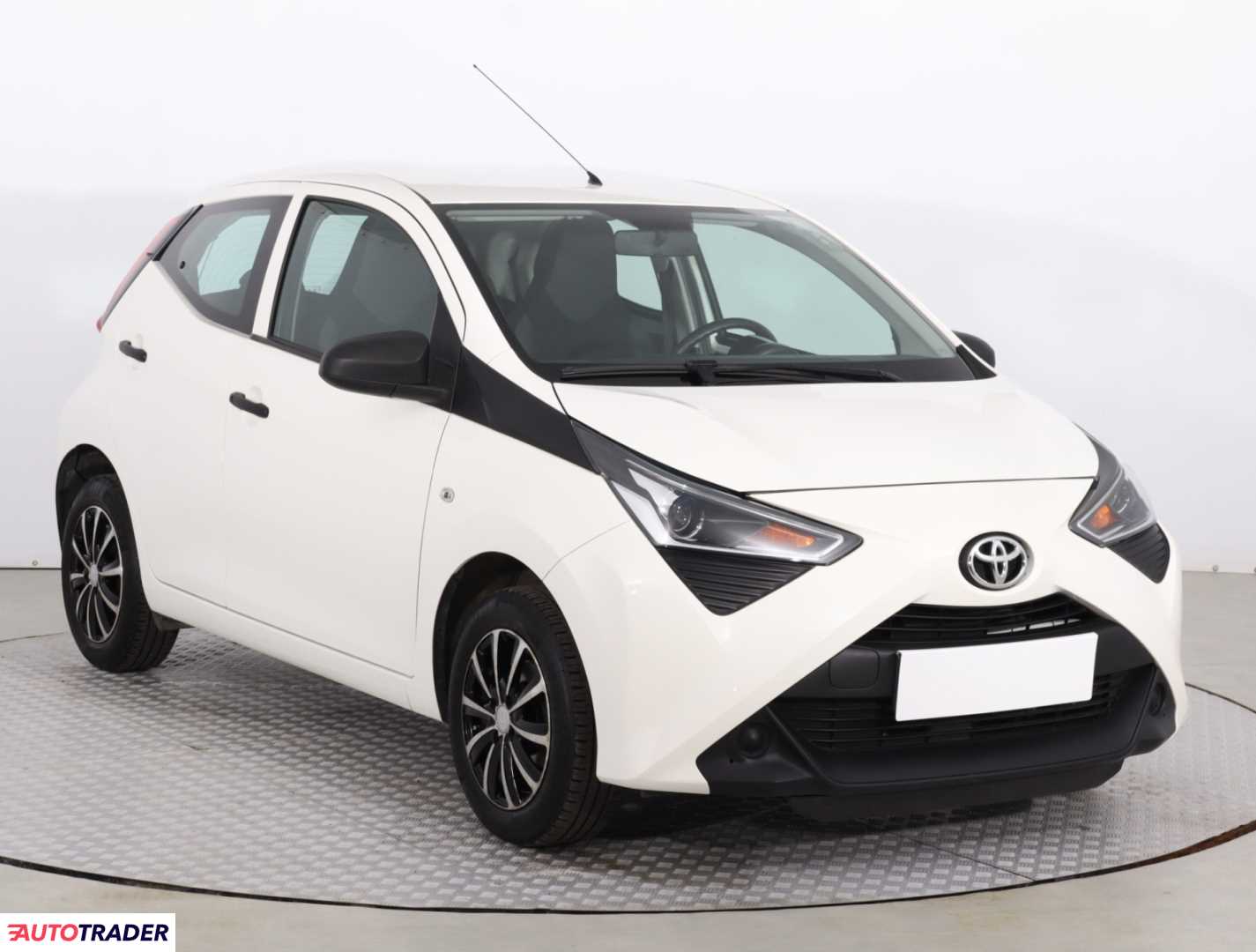 Toyota Aygo 2018 1.0 71 KM Toyota Aygo 2018 1.0 71 KM