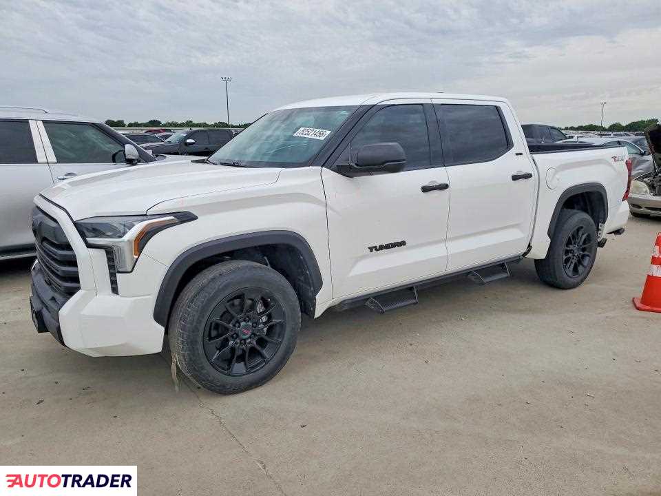 Toyota Tundra 2023 3