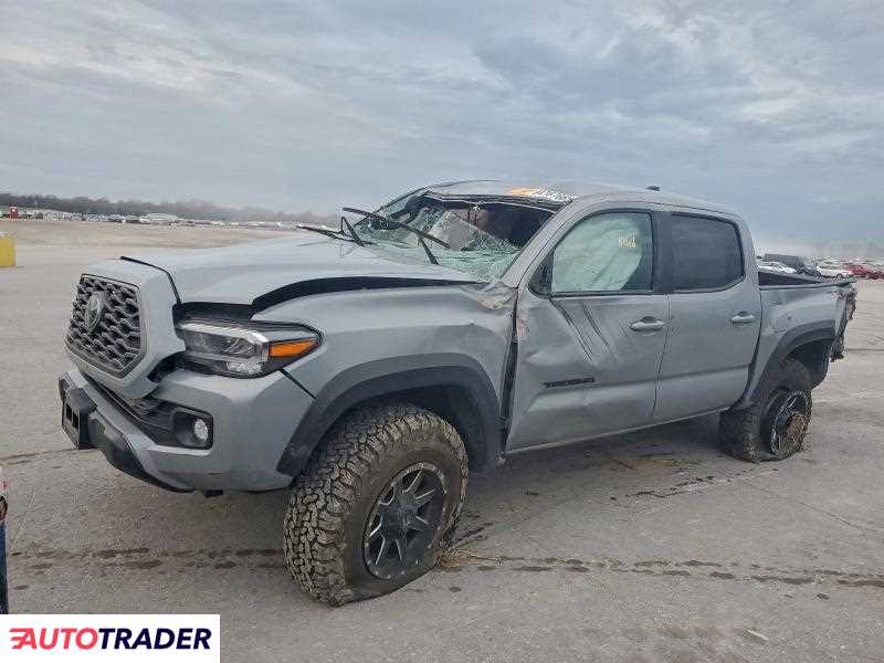 Toyota Tacoma 2021 3