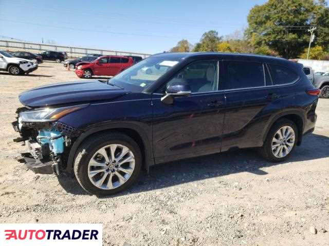 Toyota Highlander 3.0 benzyna 2020r. (CHATHAM)